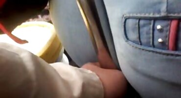 clip sex tiểu hý Trong vòng tay của một người bạn, anh tìm hoc sinh sex thấy sự bình yên.